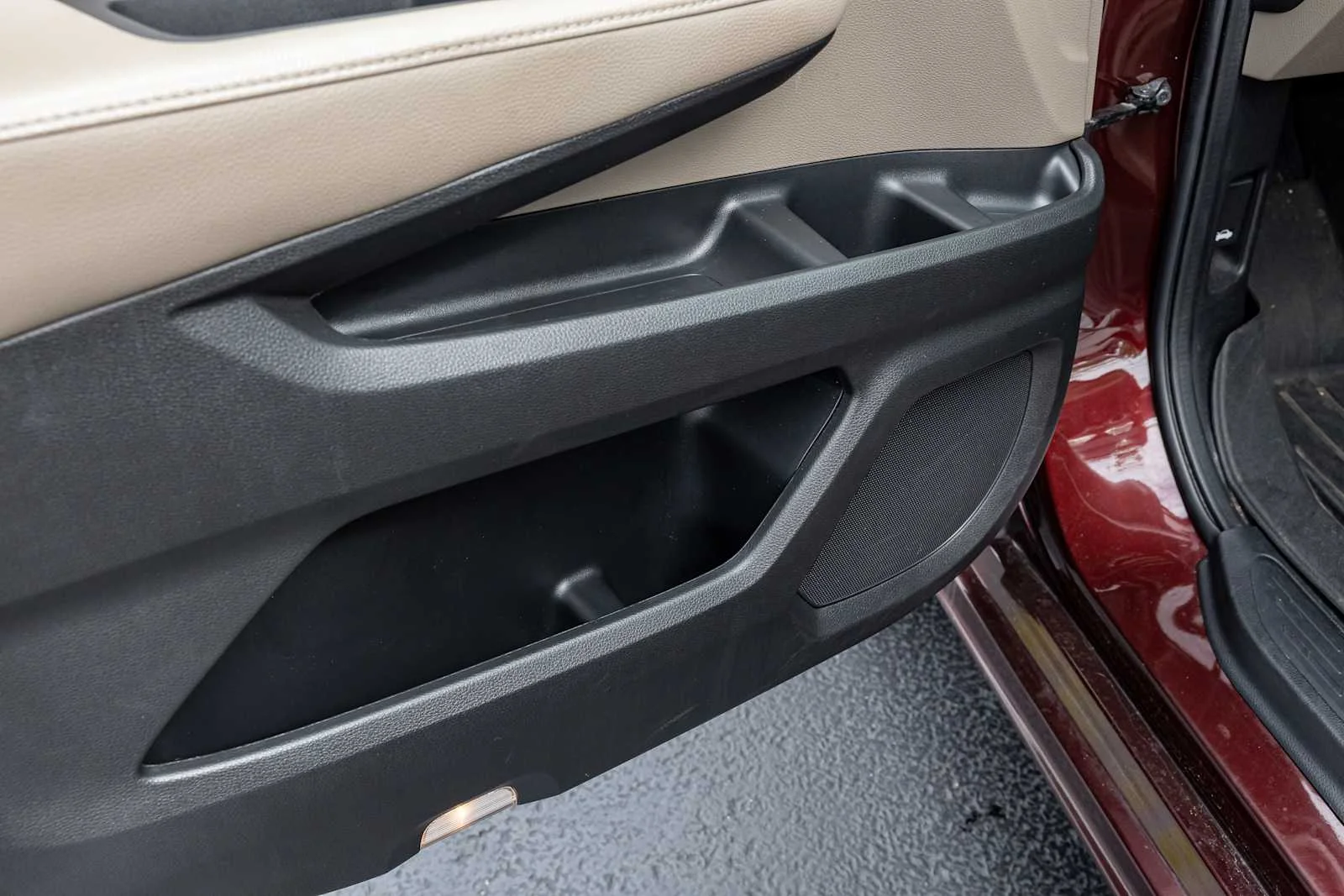 Used 2019 Deep Scarlet Pearl Honda Touring image 14