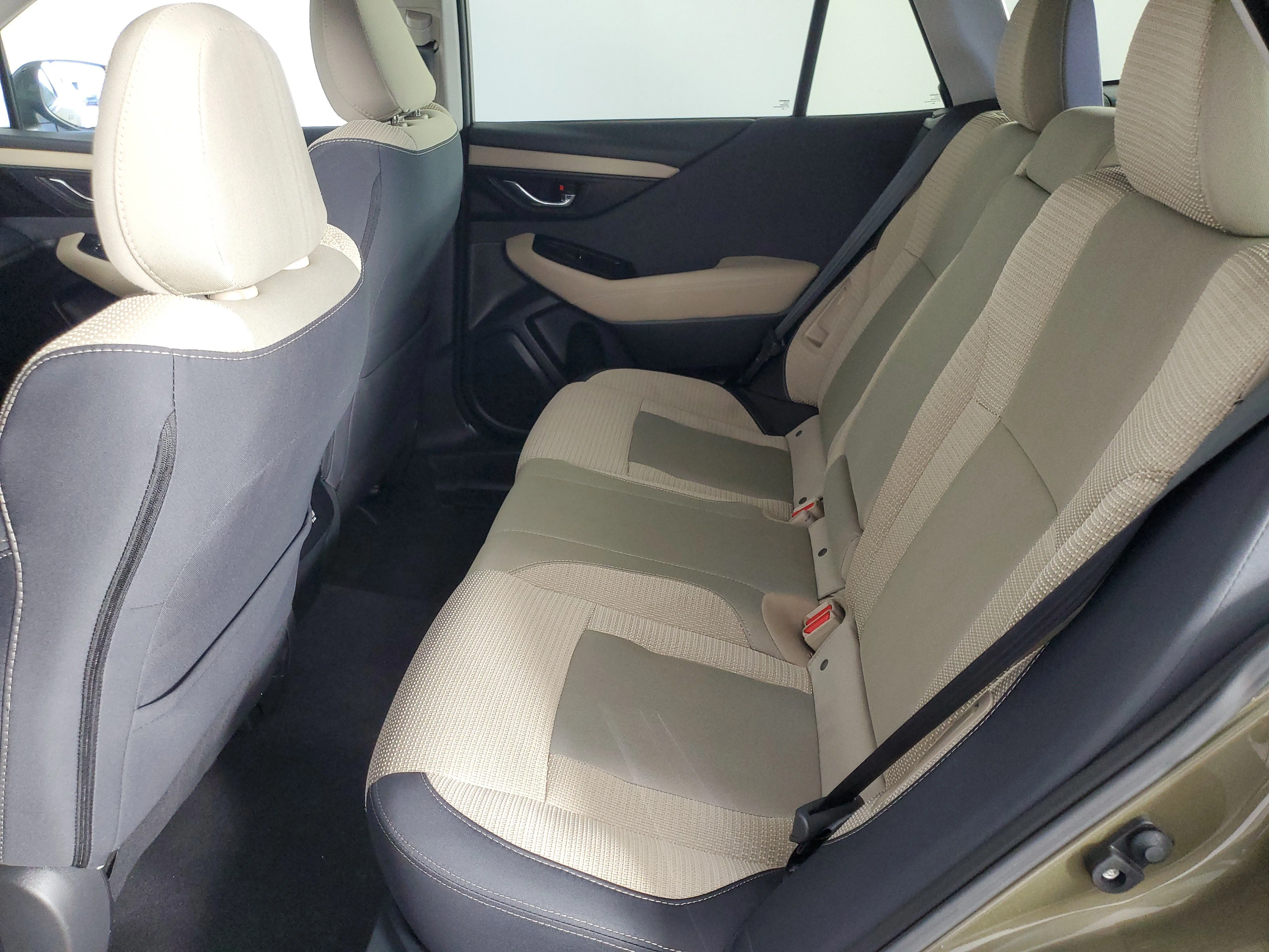 Used 2025 Autumn Green Metallic Subaru Premium image 13
