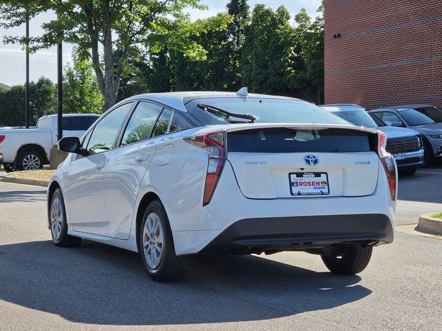 Used 2017 White Toyota Two image 5