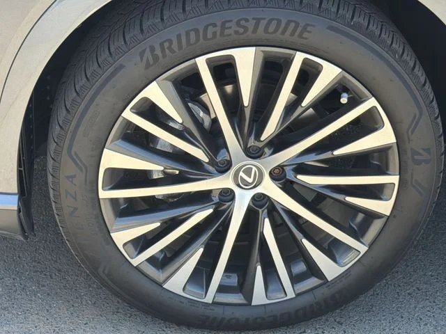 Used 2024 Gray Lexus 350 Premium Plus image 17