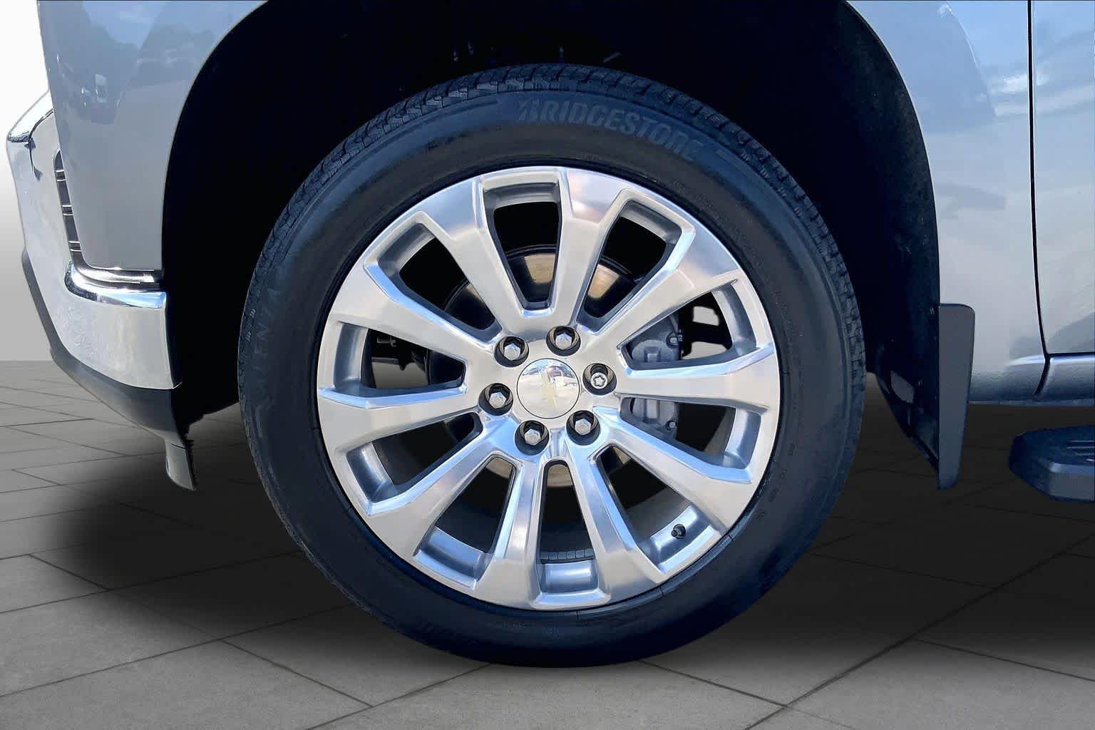 Used 2020 Satin Steel Metallic Chevrolet LT image 11