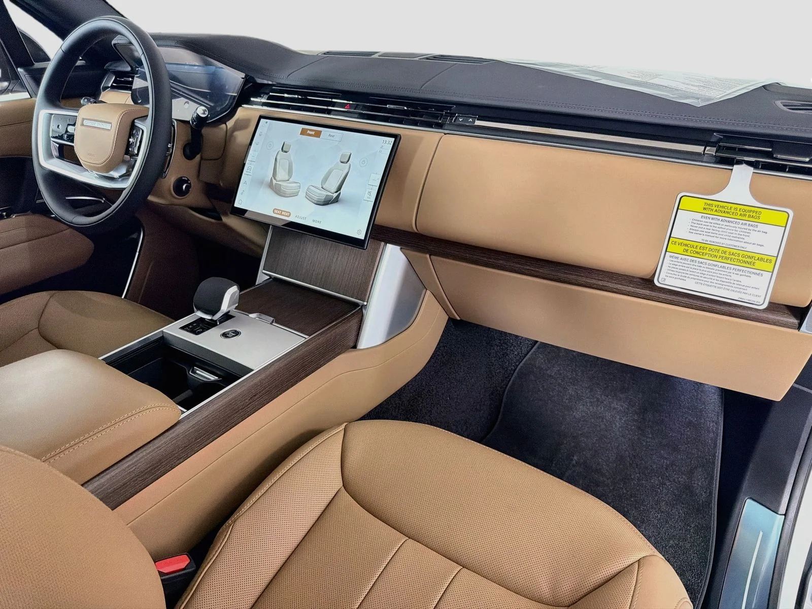 New 2026 Fuji White Land Rover SE image 34