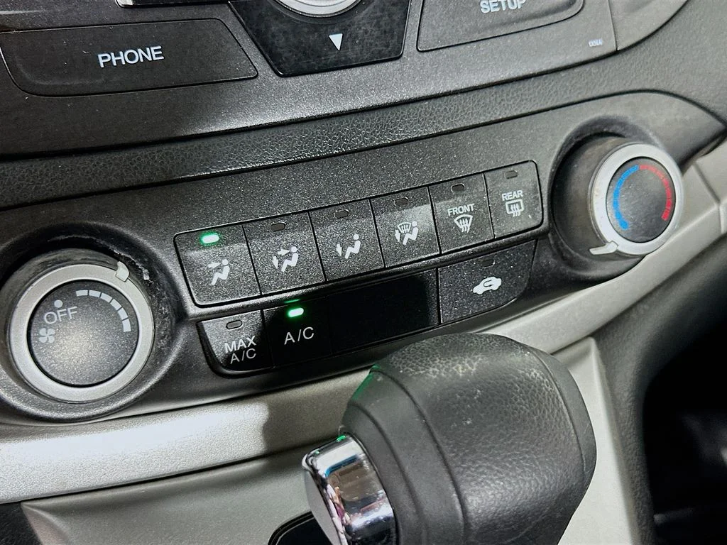 Used 2013  Honda LX image 16