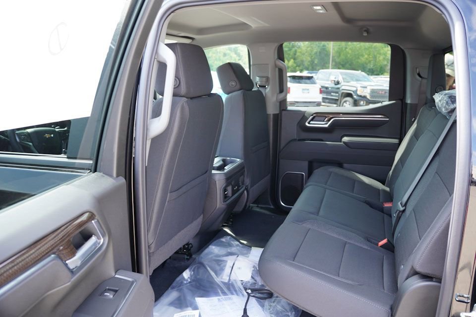 2026 Chevrolet Silverado 1500 LT - Photo 11