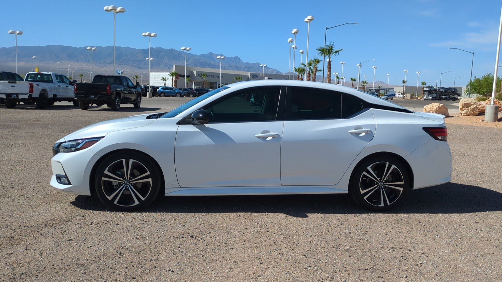 Used 2021 Aspen White Tricoat Nissan SR image 6