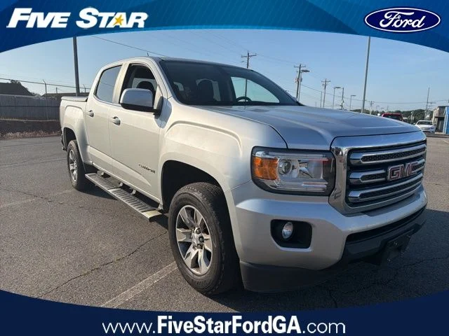 2015 GMC Canyon 2WD SLE Crew Cab Short Box's photo