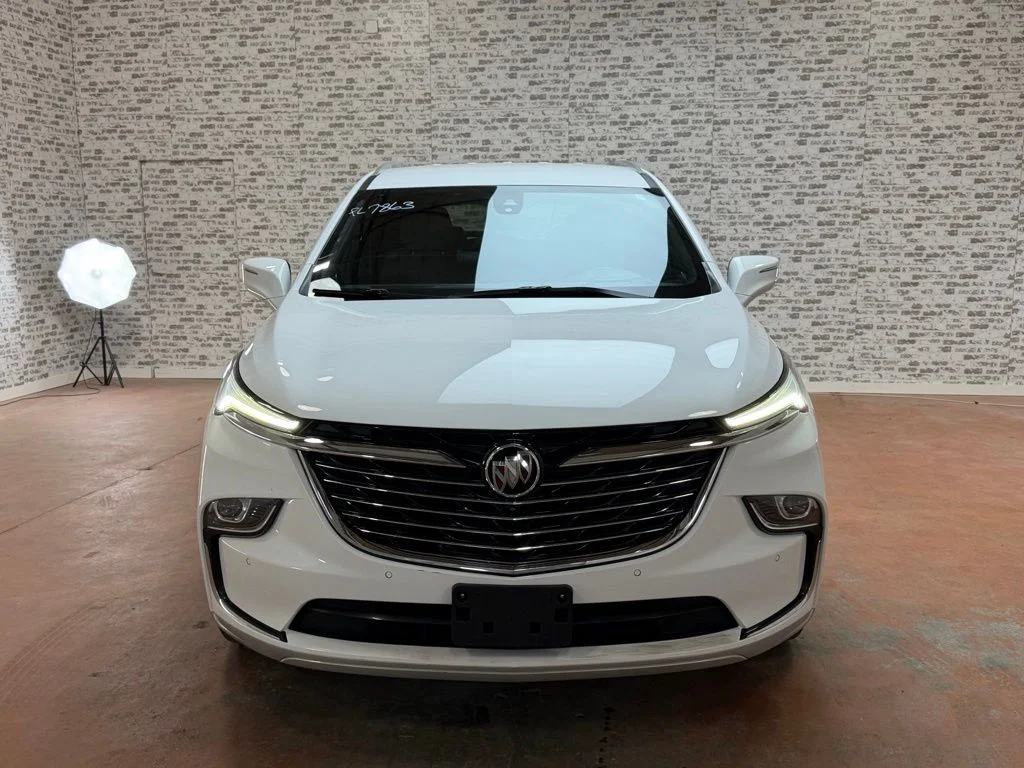Used 2024 White Buick Premium Group image 2