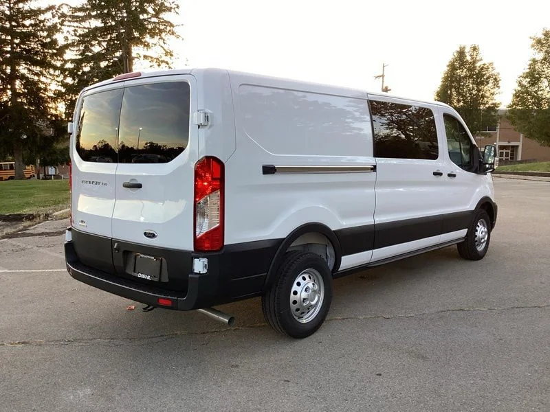 New 2025 White Ford Base image 7