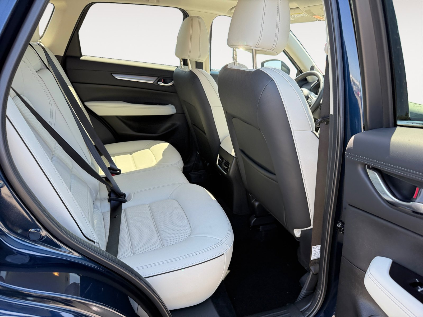 Certified Used 2025 Crystal Blue Mazda 2.5 S Premium Plus Package image 18