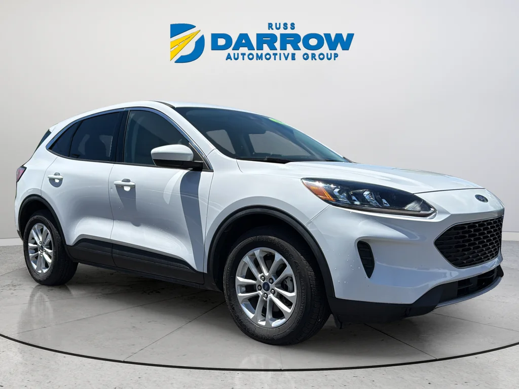 Used 2021 White Ford SE image 7
