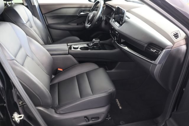 Used 2023 Black Nissan SL image 24