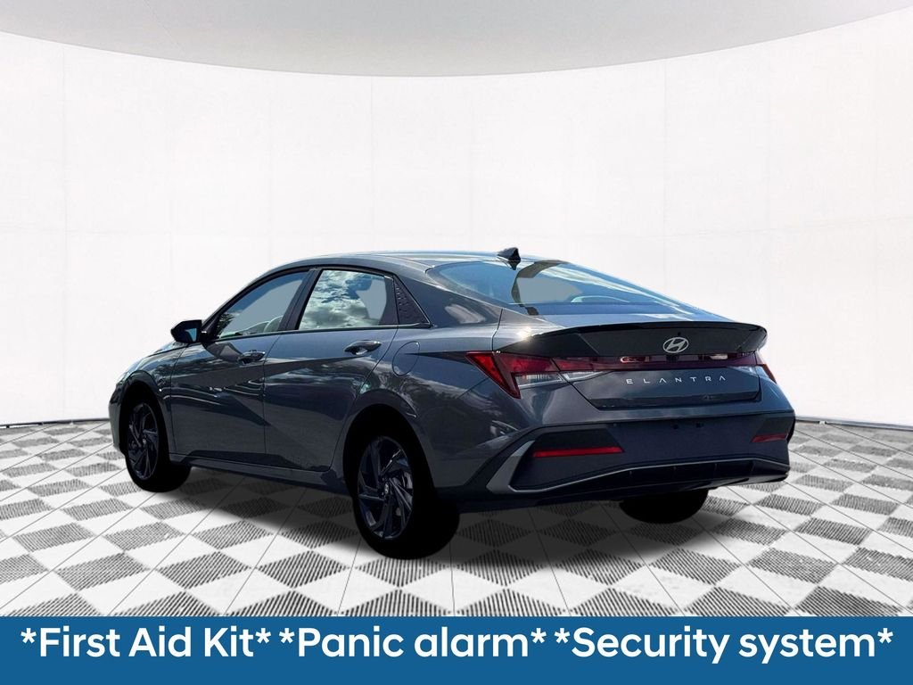 New 2026 Gray Hyundai SEL Sport image 8