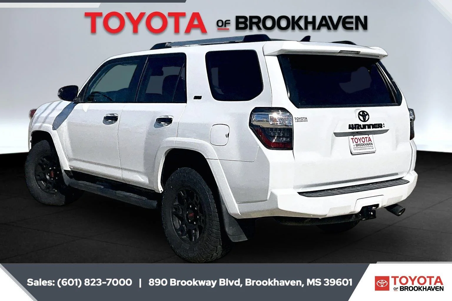 Used 2021 Super White Toyota SR5 Premium image 2