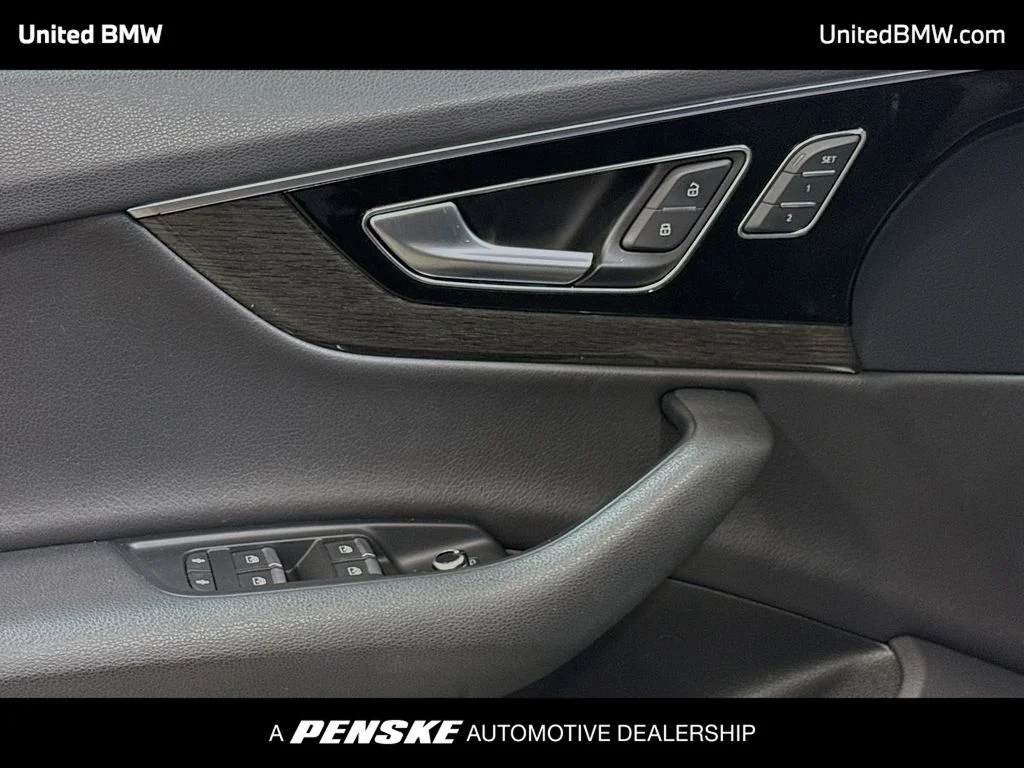 Used 2018 Gray Metallic Audi 3.0T Premium Plus image 3