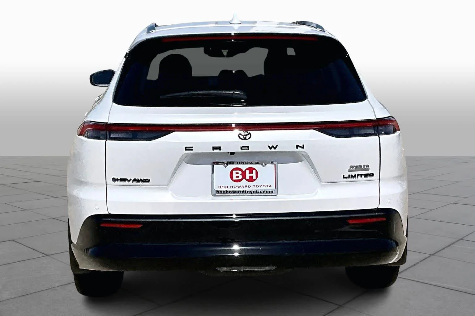 New 2026 Oxygen White Toyota Limited image 4
