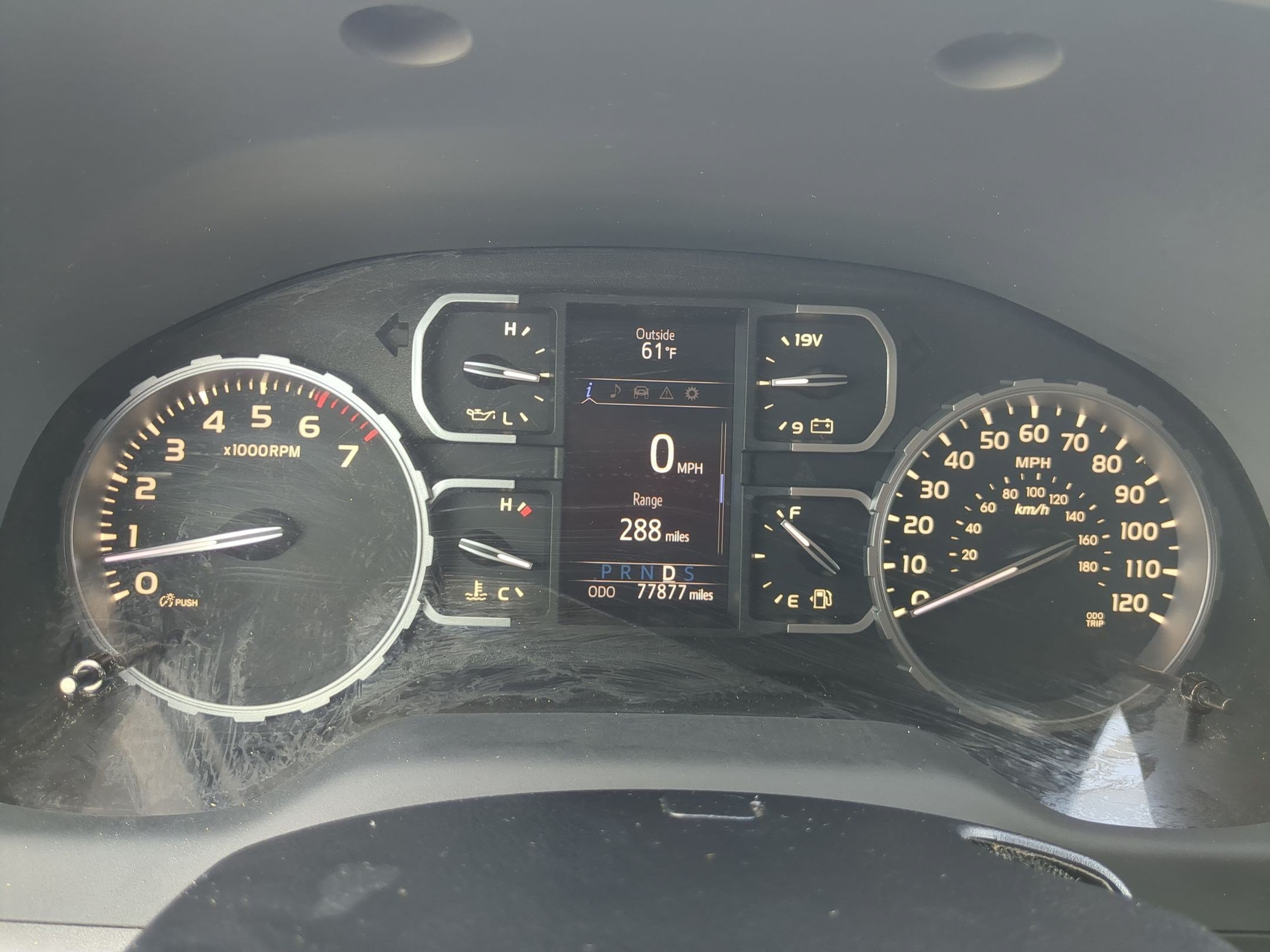 2018 Toyota Tundra SR5 - Photo 16