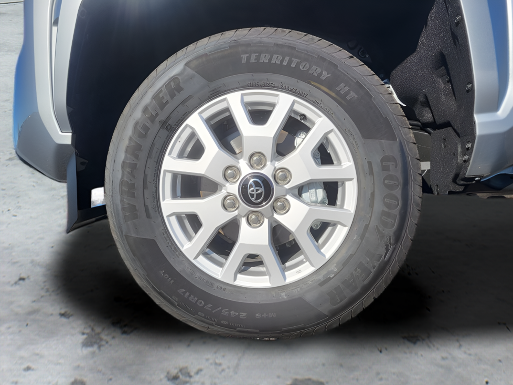 2026 Toyota Tacoma SR5 - Photo 17