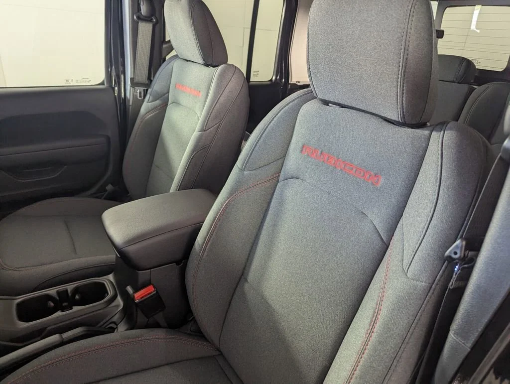 New 2026 Black Clearcoat Jeep Rubicon image 11