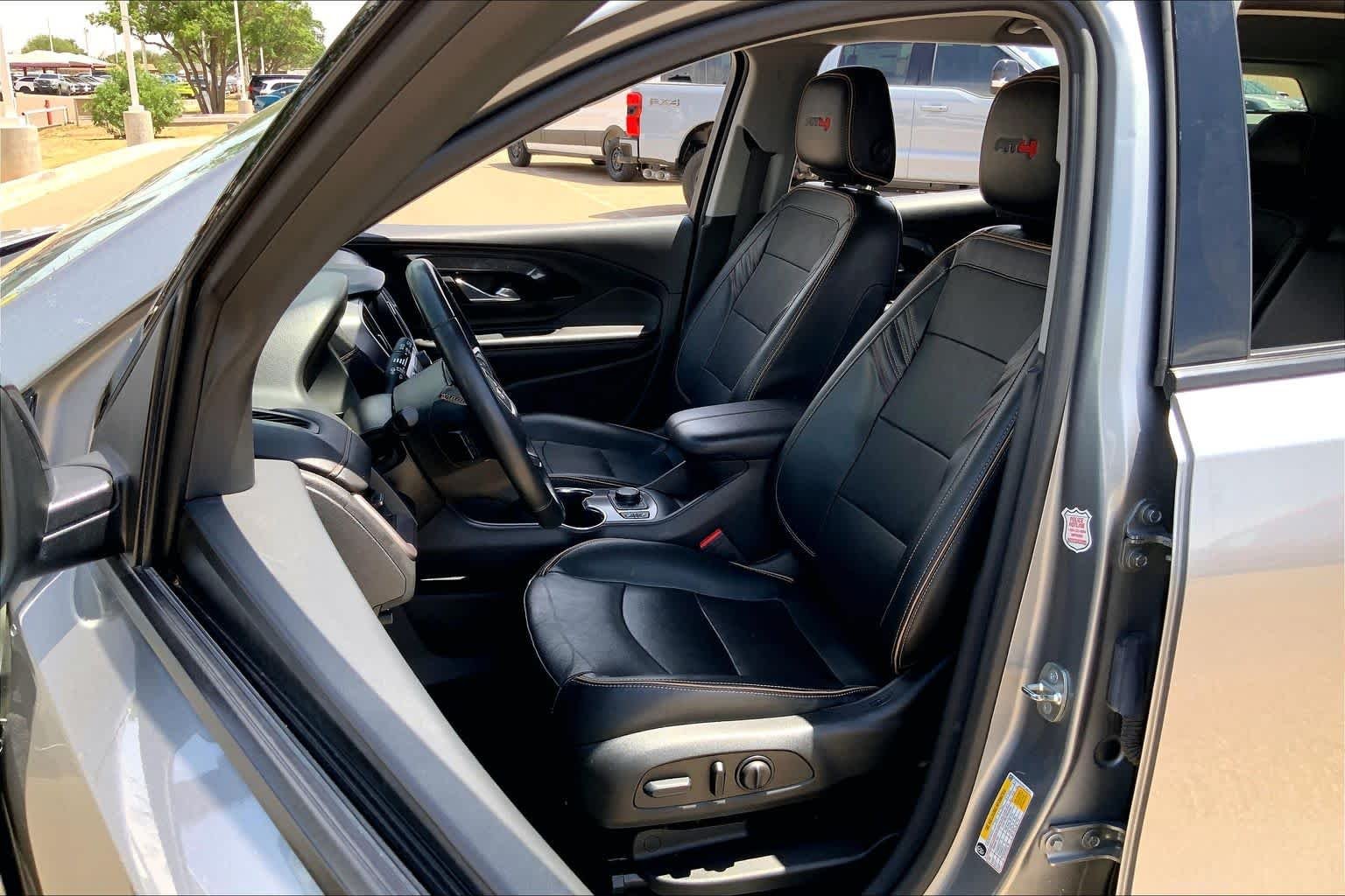 Used 2023 Sterling Metallic GMC AT4 image 7