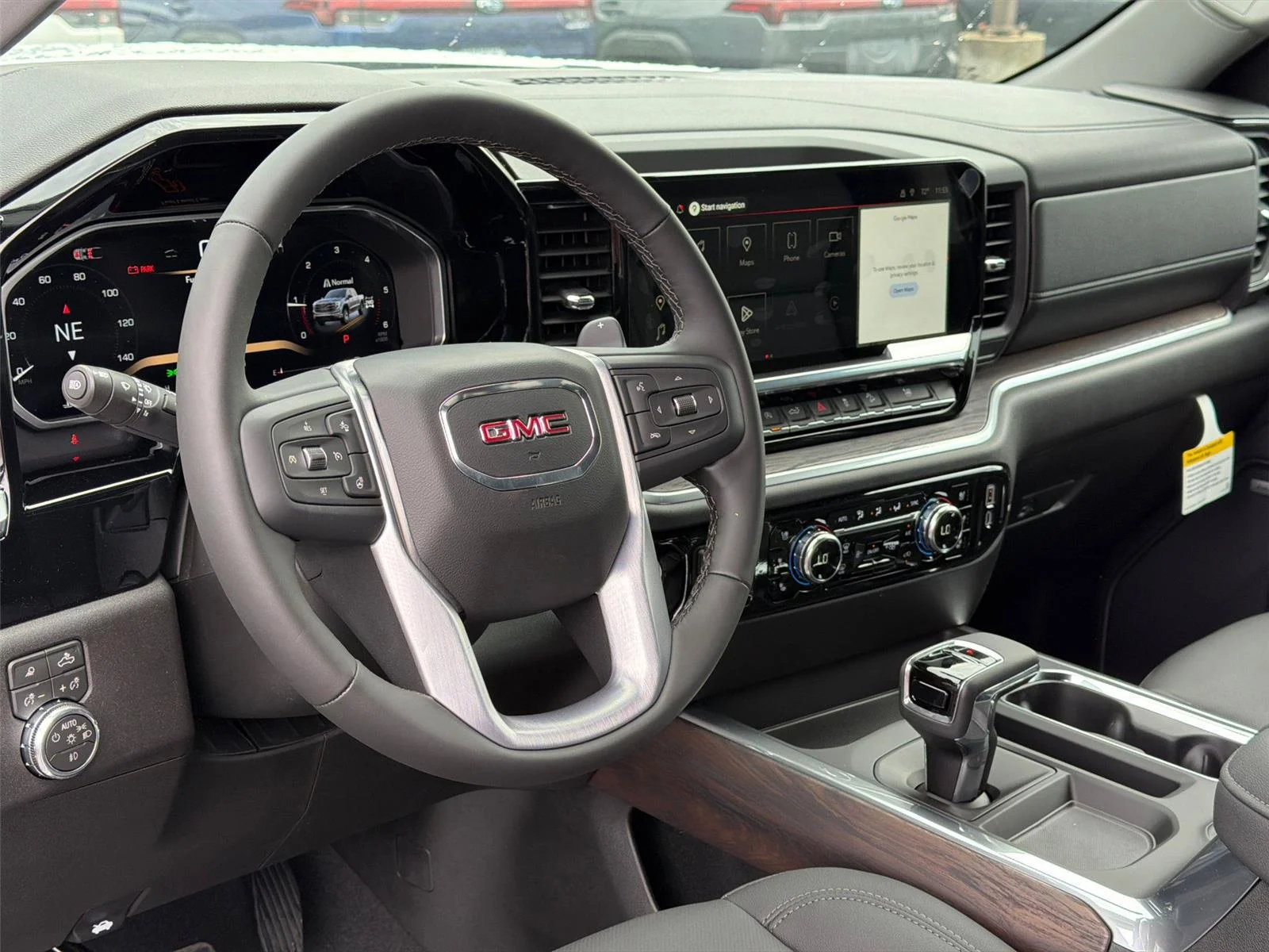2026 GMC Sierra 1500 SLT - Photo 13