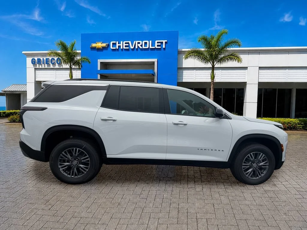2026 Chevrolet Traverse LT - Photo 8