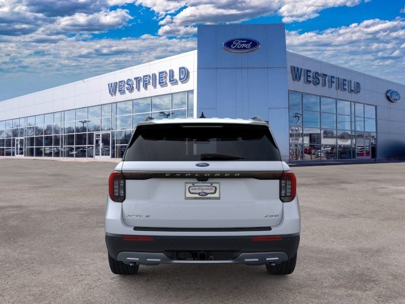 New 2026 Space White Metallic Ford Active image 5