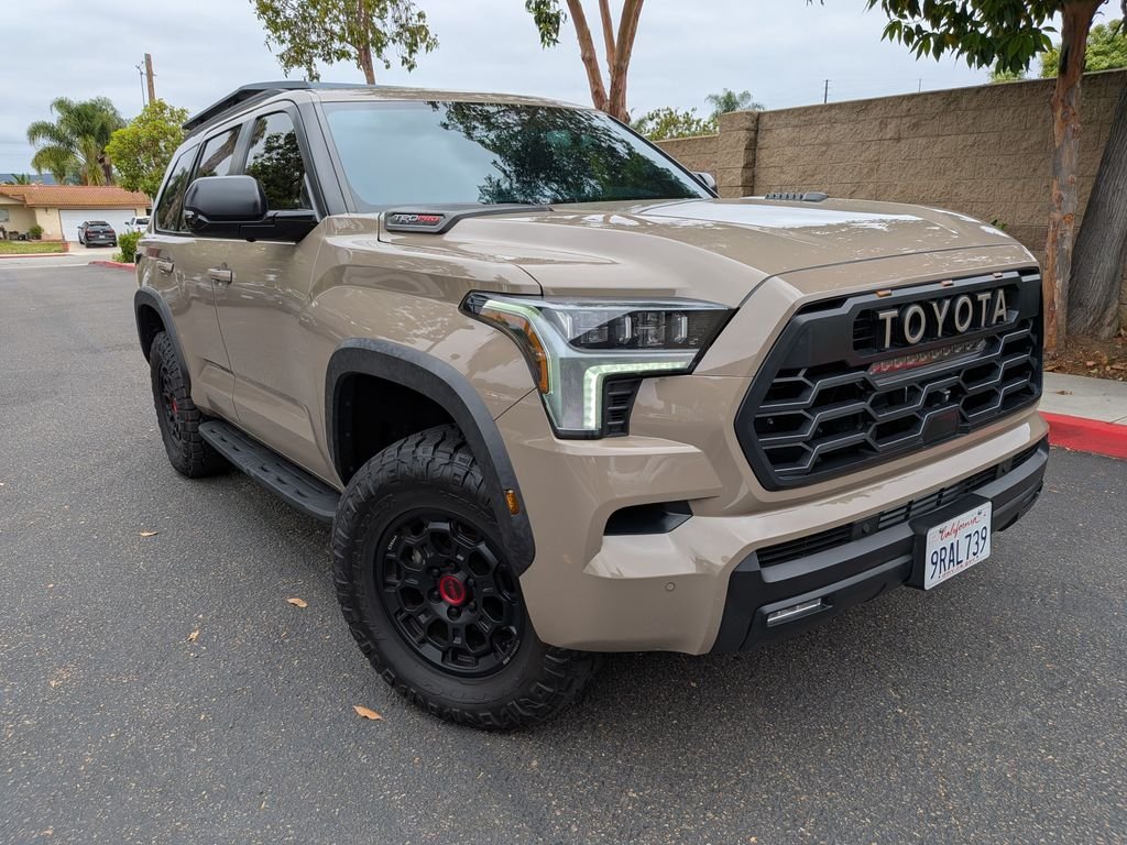 2025 Toyota Sequoia TRD Pro 4WD i-FORCE MAX Hybrid's photo