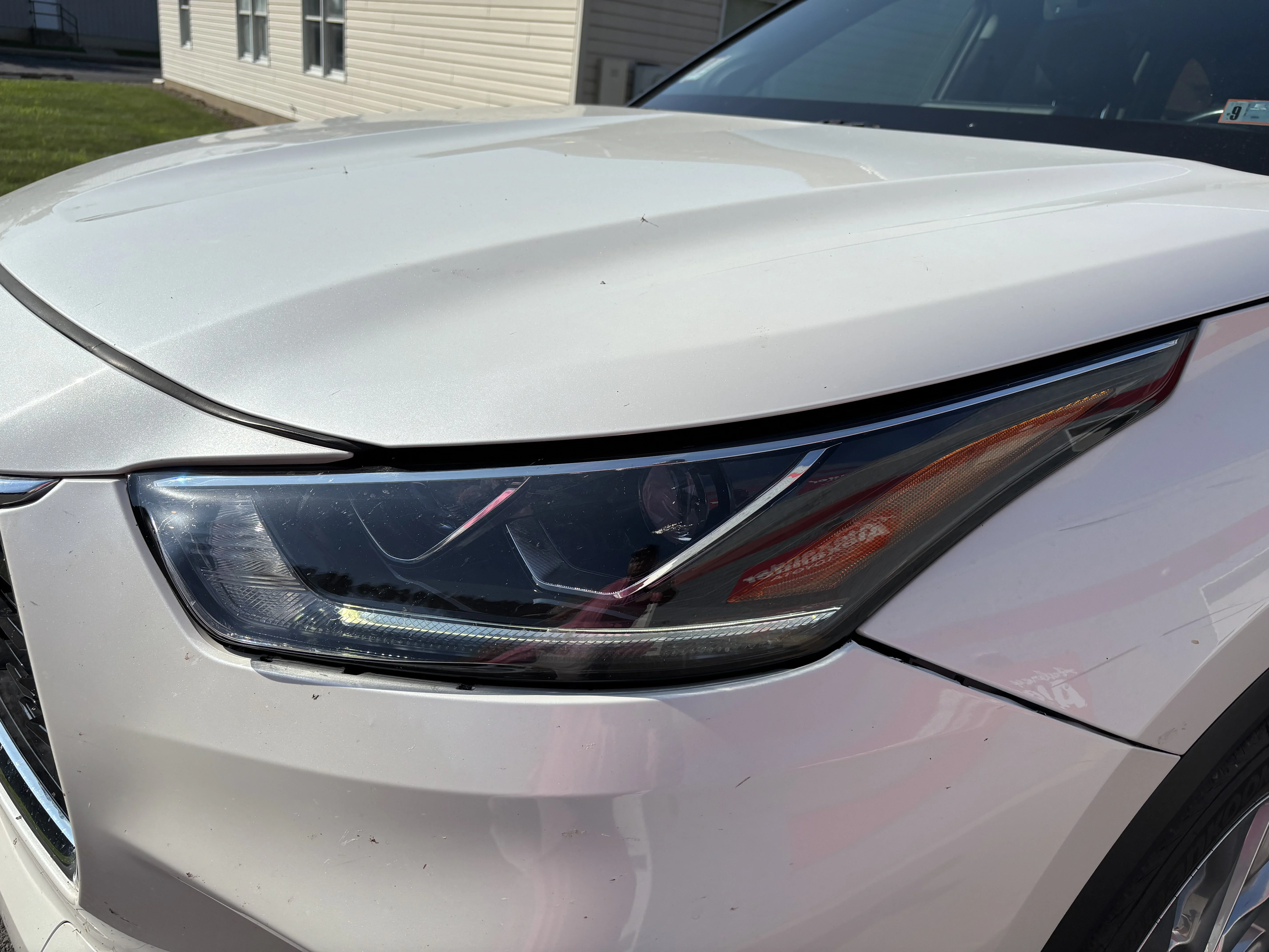 Used 2020 Blizzard Pearl Toyota Limited image 9