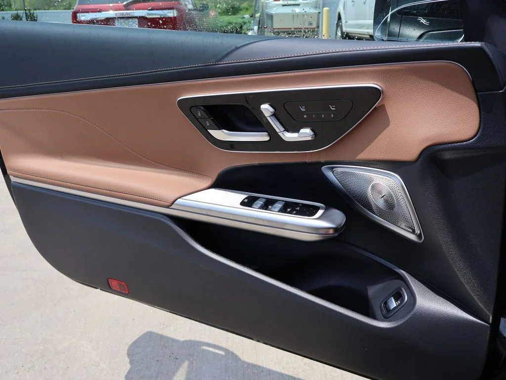 New 2026 Black Mercedes-Benz CLE 450 image 38