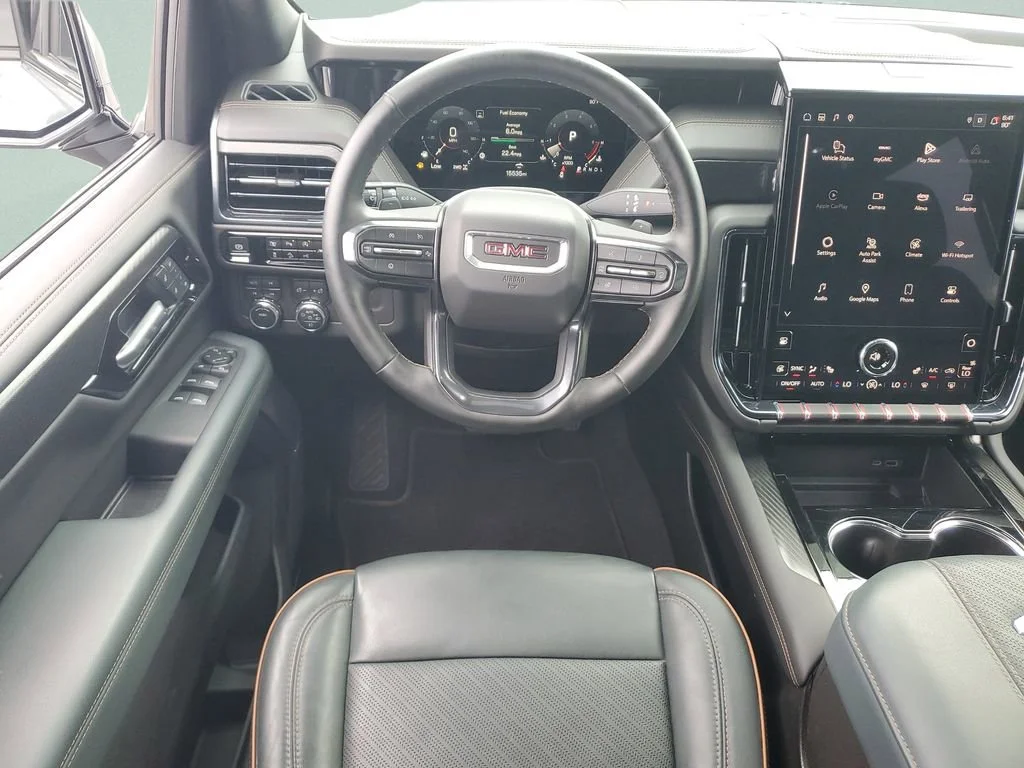 Used 2025 Sterling Metallic GMC AT4 image 12