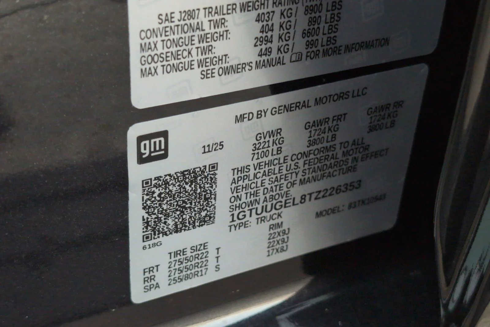 New 2026 TITANIUM RUSH METALLIC GMC Denali image 29