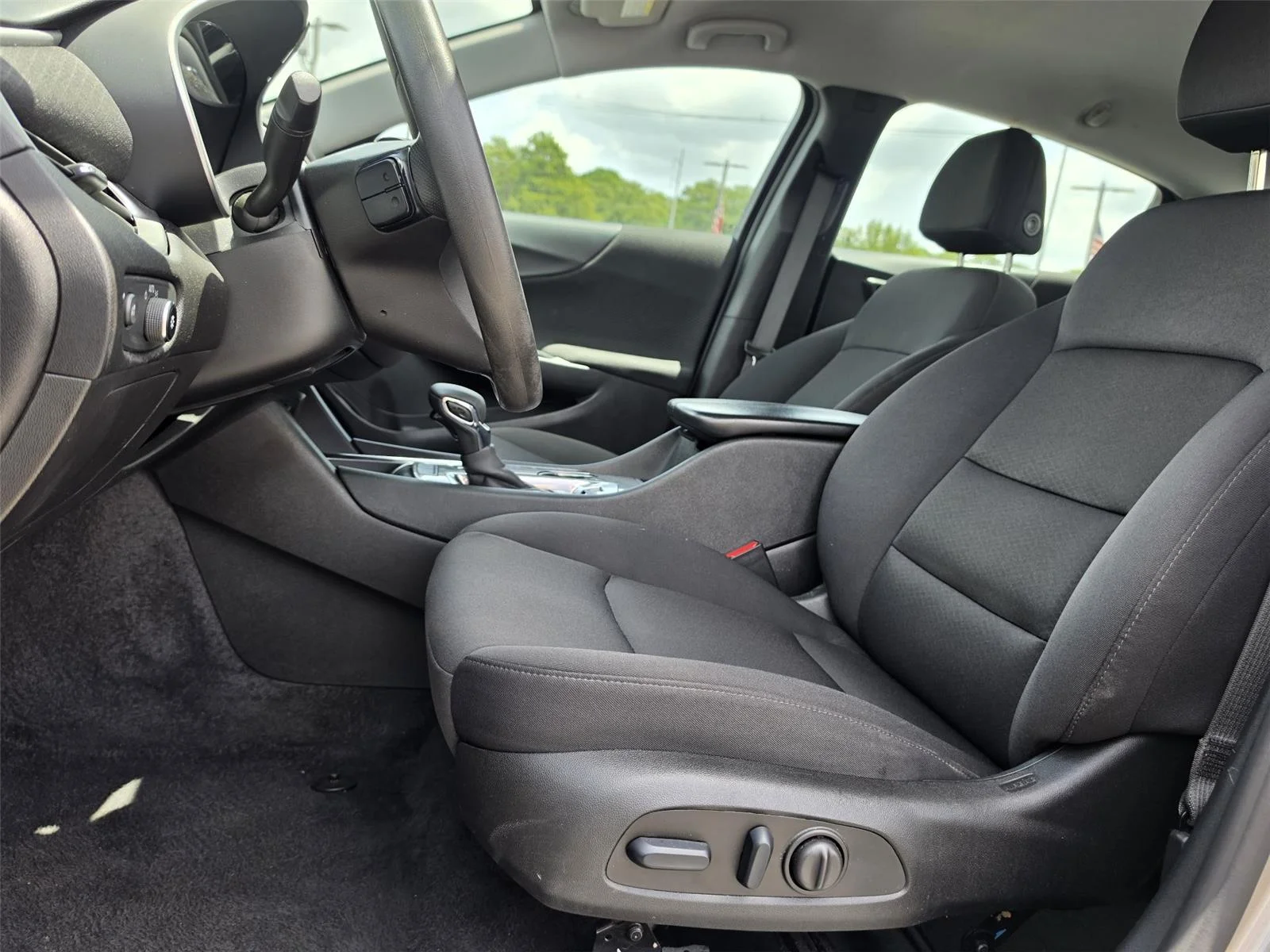 Used 2024 Mineral Gray Metallic Chevrolet LT image 16