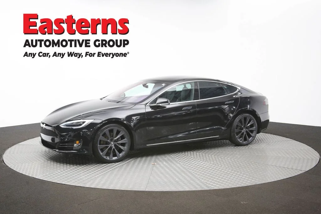 Used 2018 Black Tesla 75D image 56