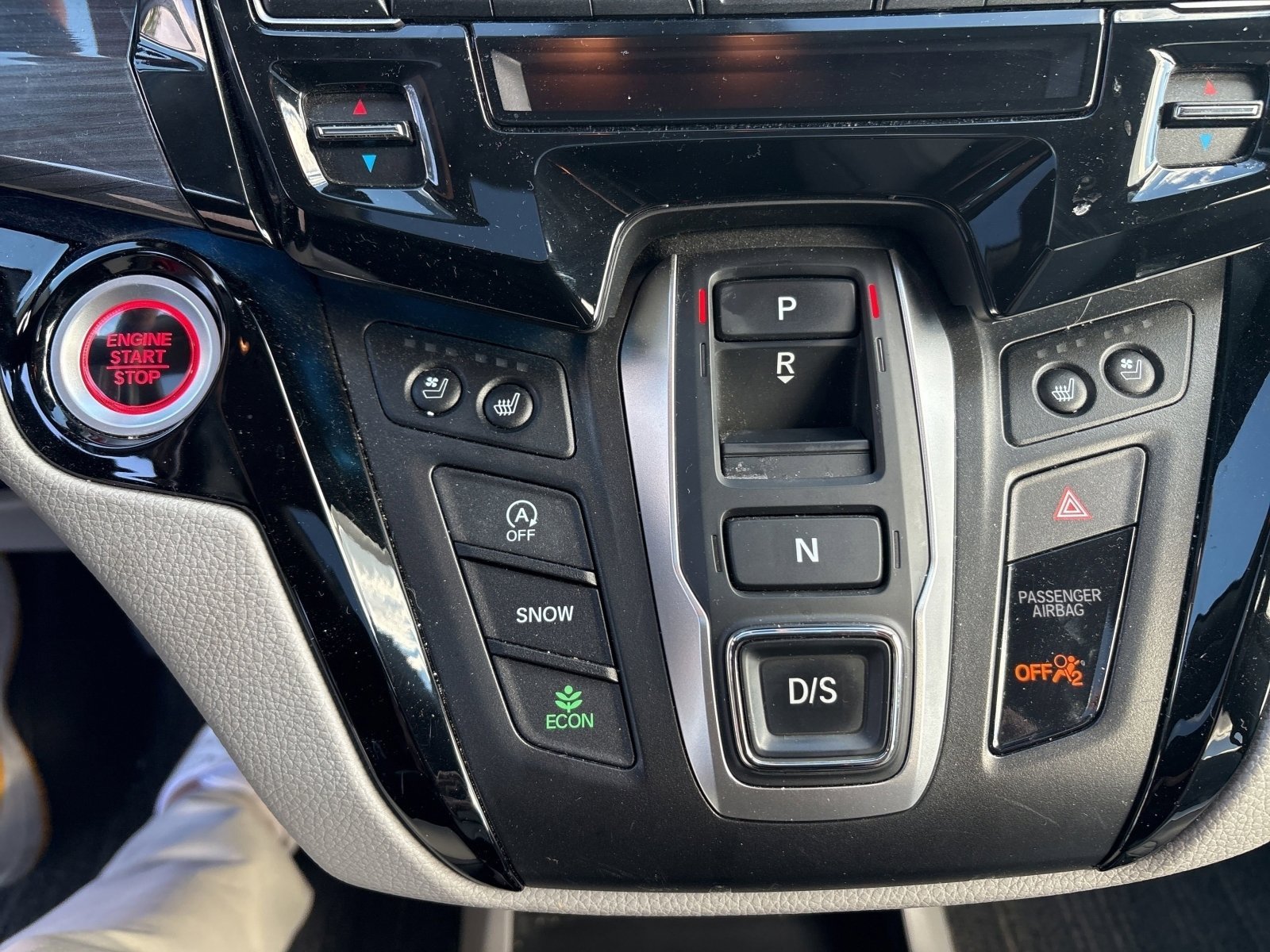 2024 Honda Odyssey Elite - Photo 31