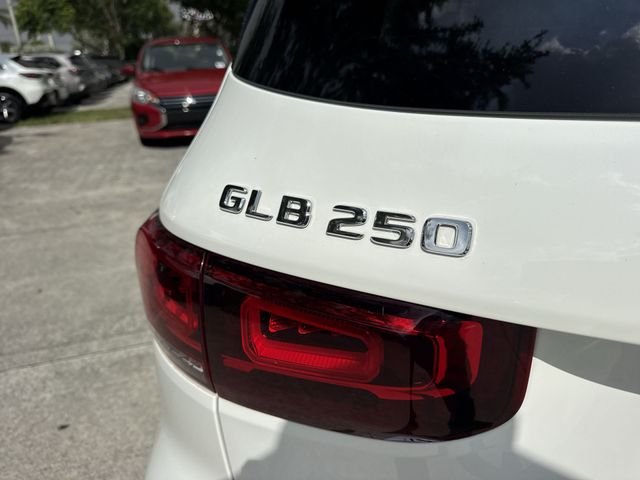 2022 Mercedes-Benz GLB Base - Photo 25