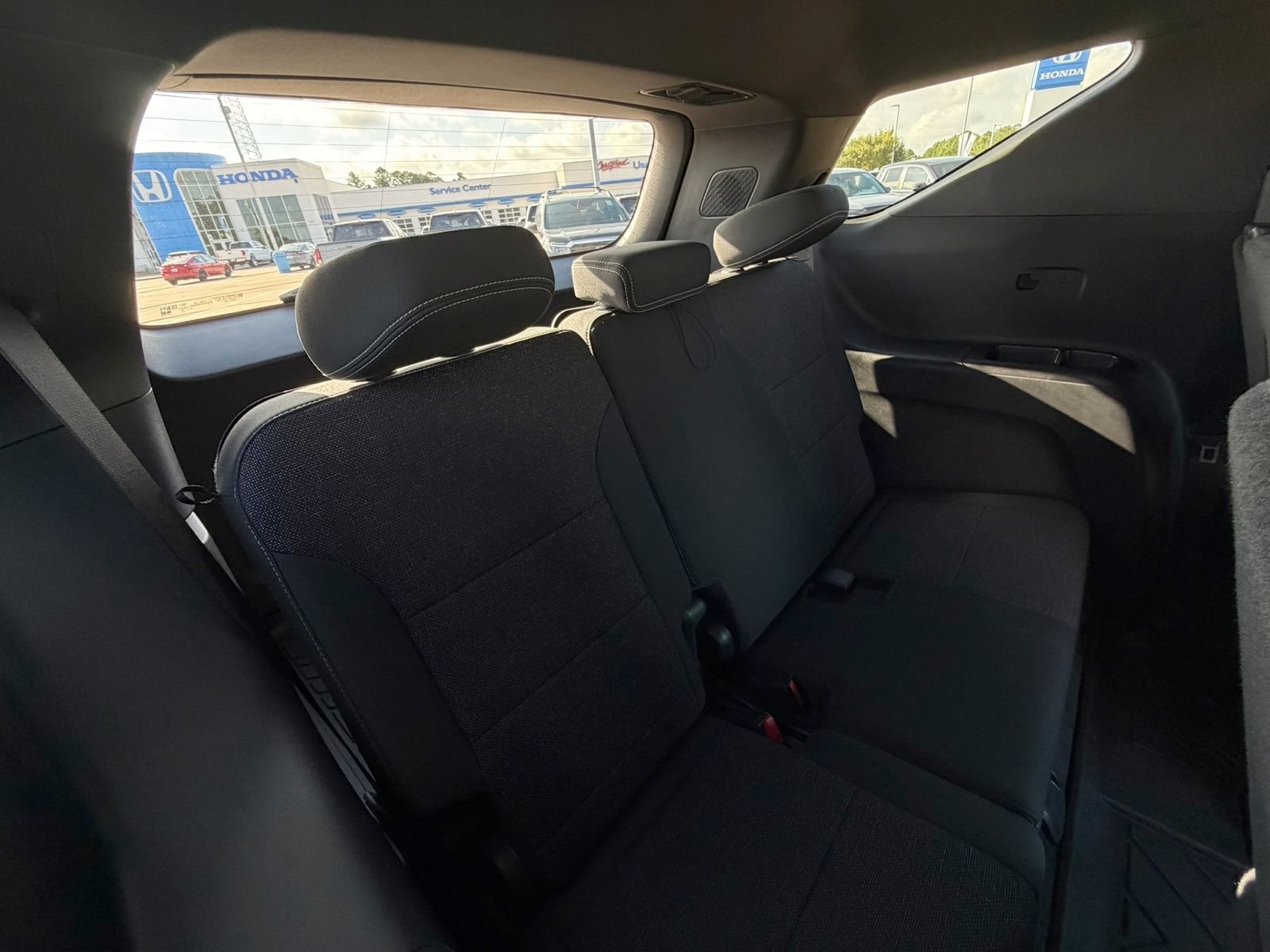Used 2025 Radiant Red Tintcoat Chevrolet LT image 29