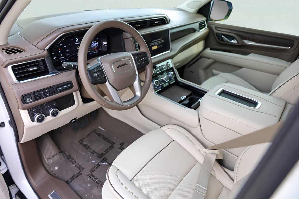Used 2024 White GMC Denali image 12