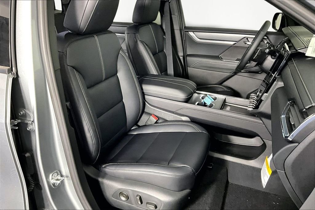2026 GMC Acadia Elevation - Photo 12