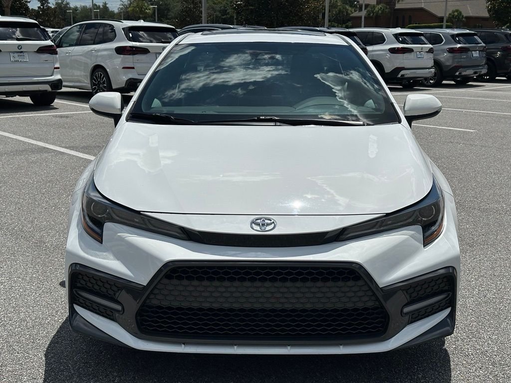 Used 2022 White Toyota SE image 8
