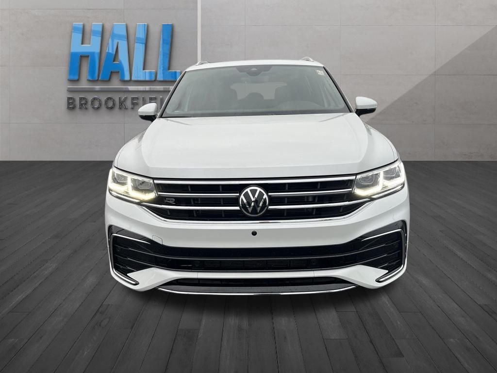 Used 2023 White Volkswagen 2.0T SEL R-Line image 9
