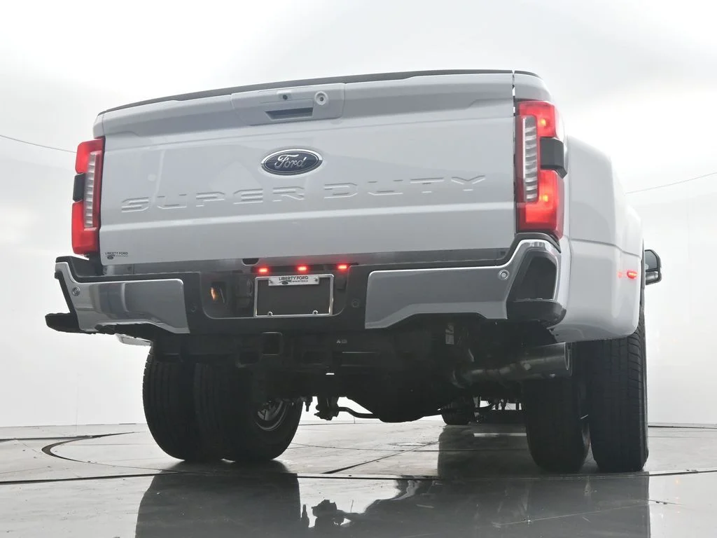 New 2026 Oxford White Ford F-350® XLT image 47