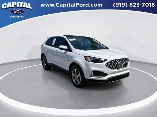 Used 2024 White Ford SEL image 2