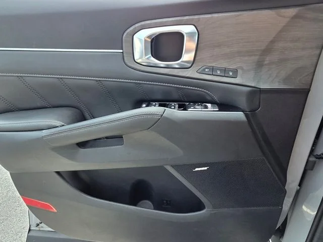 Used 2025 Gray Kia X-Pro SX Prestige image 29