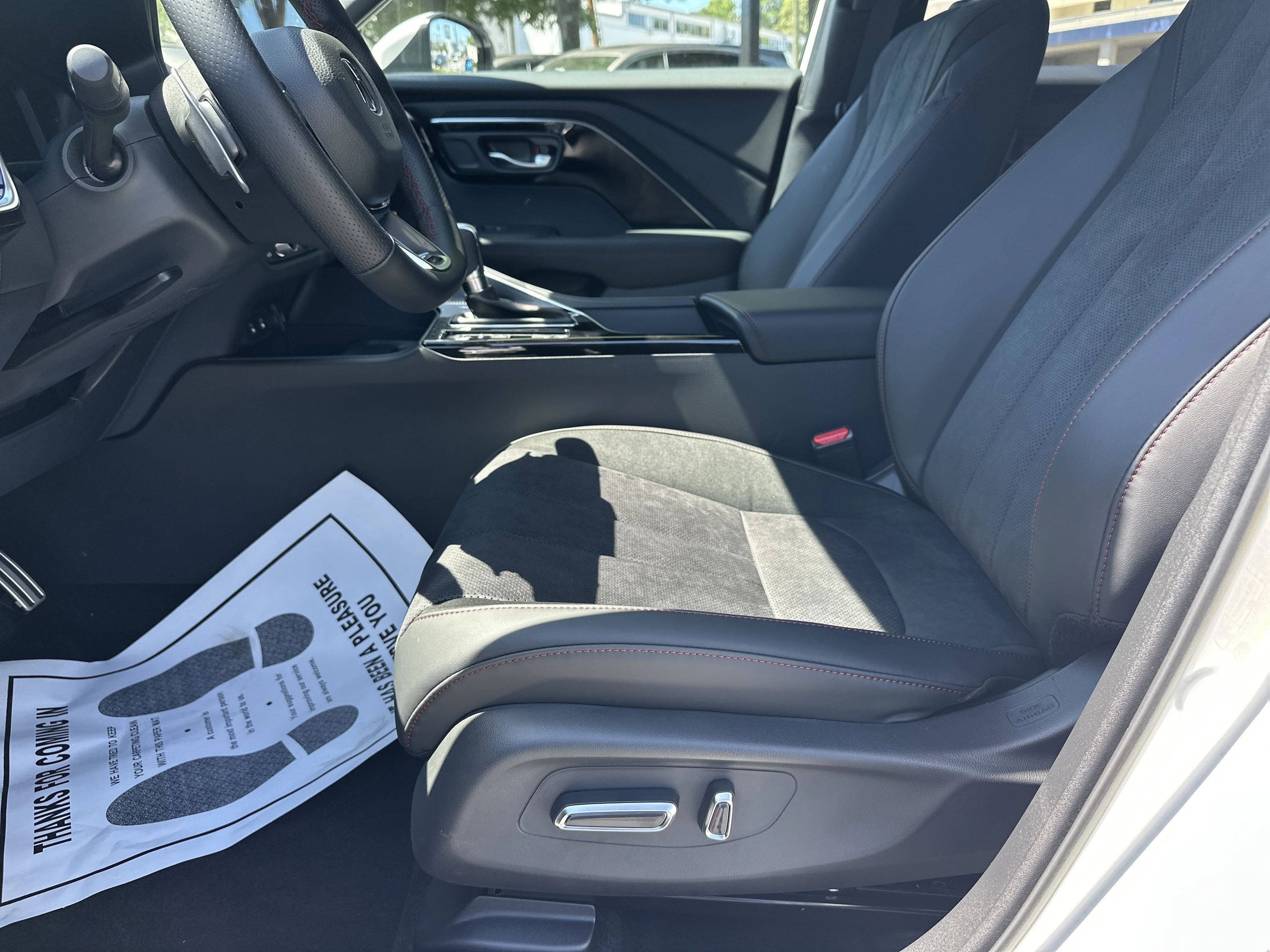 New 2026 Platinum White Pearl Acura w/A-Spec Package image 9