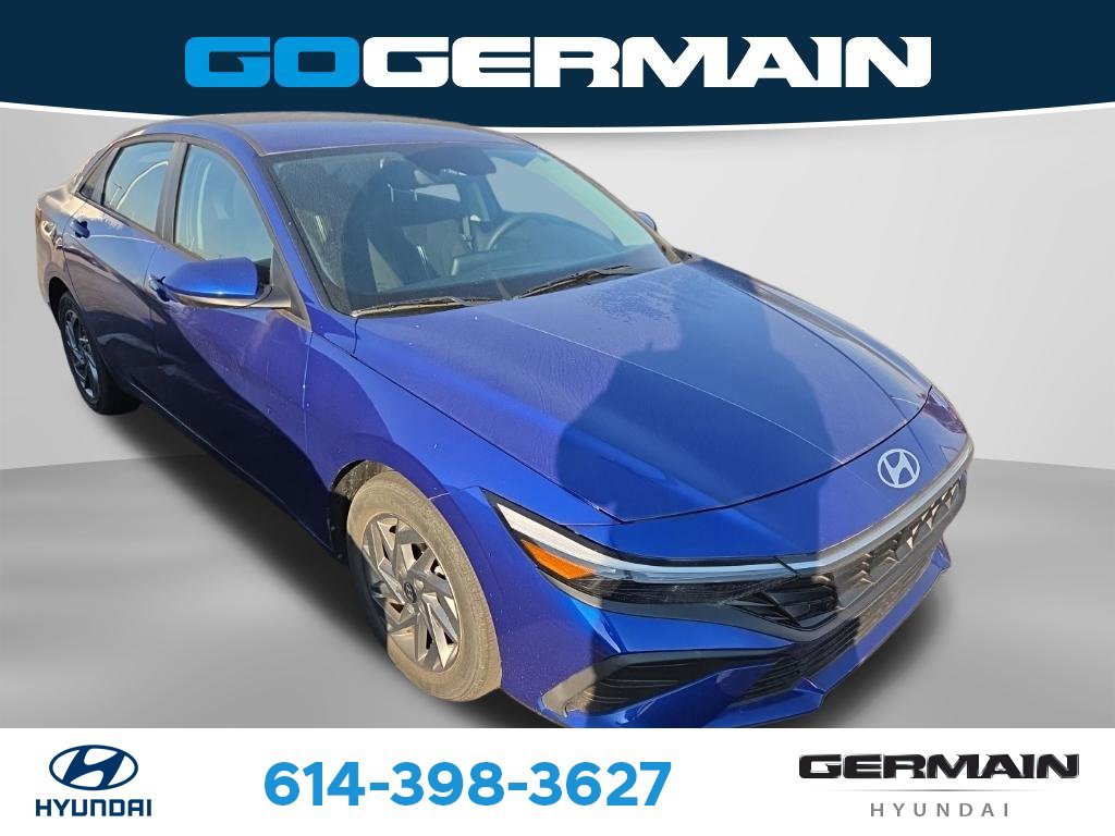 2024 Hyundai Elantra SEL - Photo 1