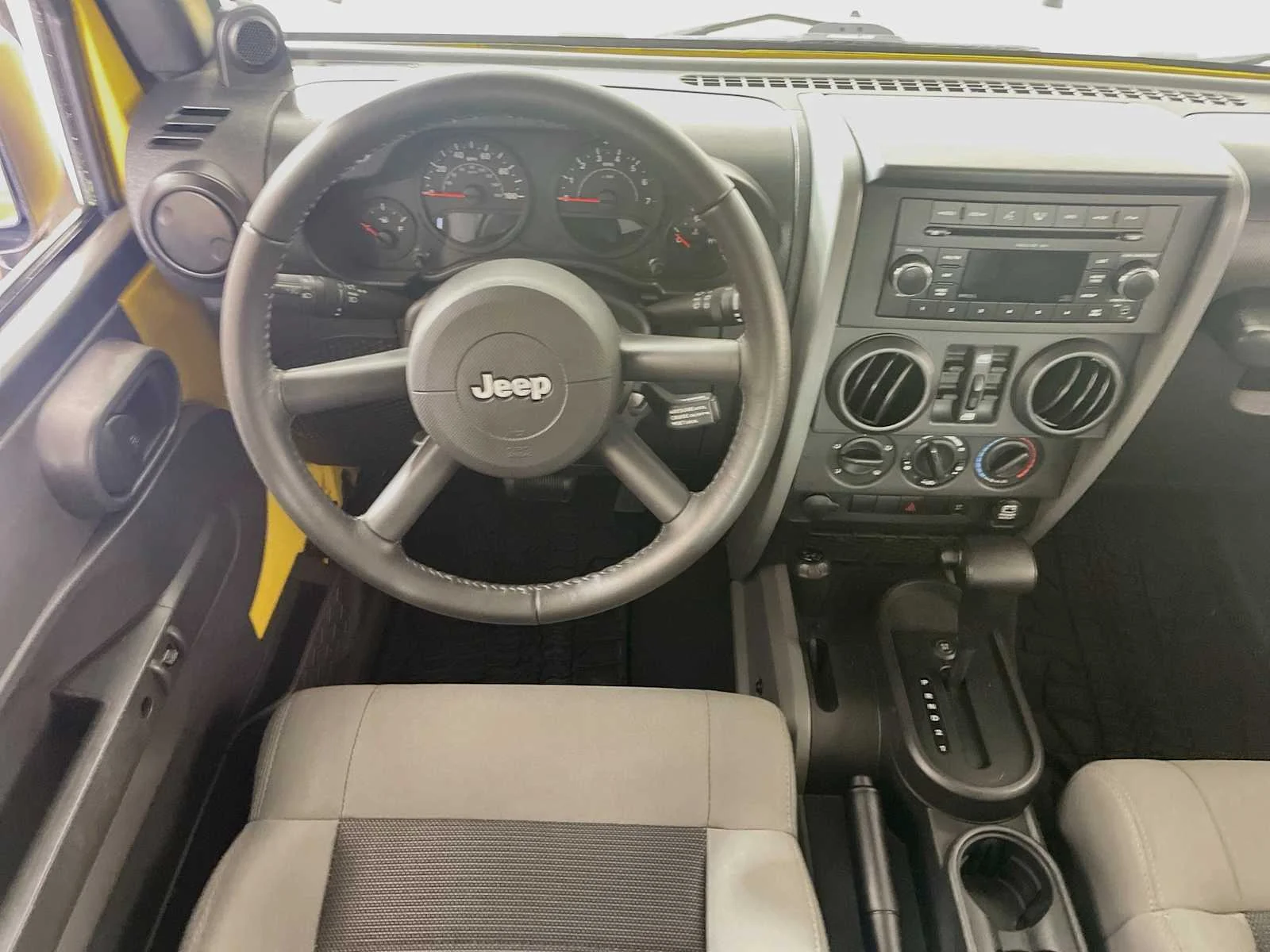 Used 2009 Detonator Yellow Jeep X image 17