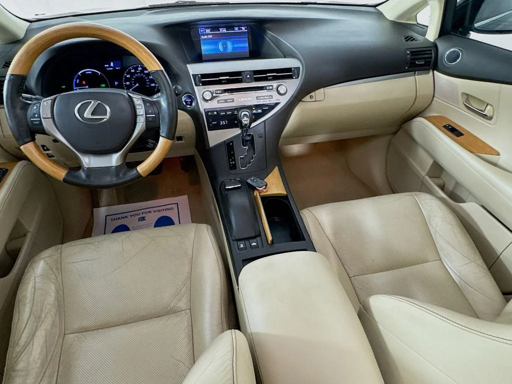 Used 2015 Black Lexus 450h image 28