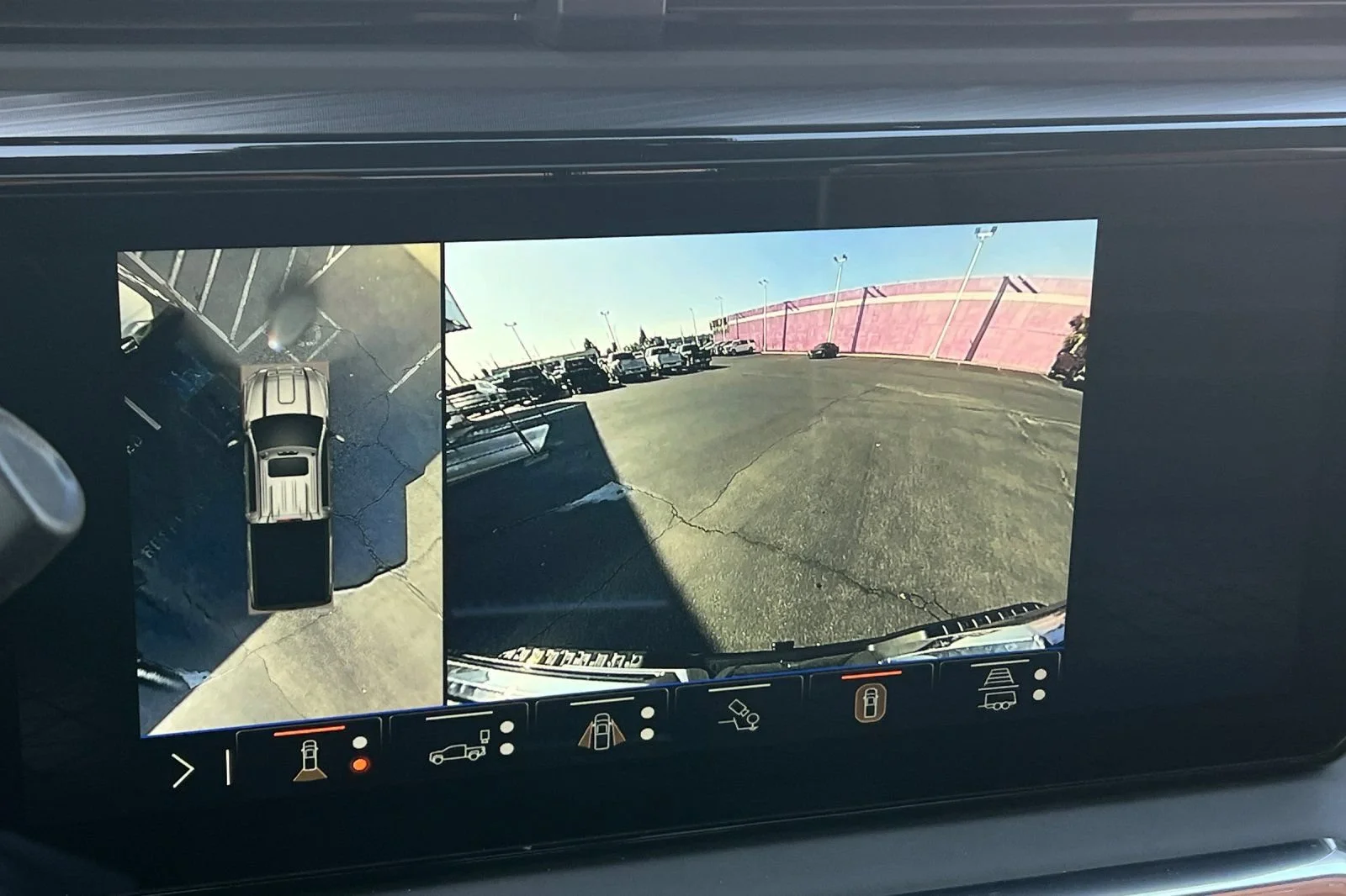 2026 GMC Sierra 2500HD Denali Ultimate - Photo 17