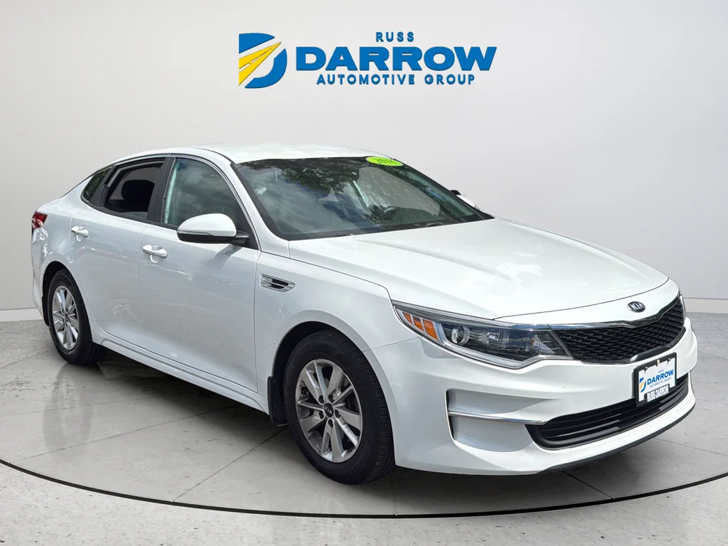 Used 2016 White Kia LX image 7