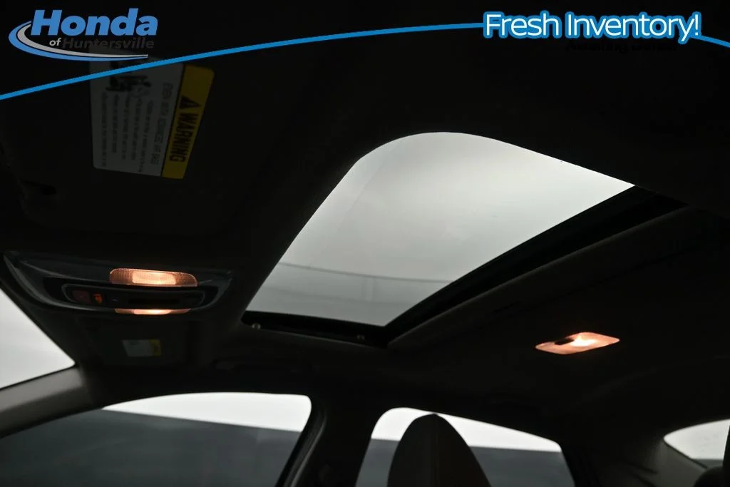 Used 2025 Abyss Black Hyundai SEL Convenience image 16